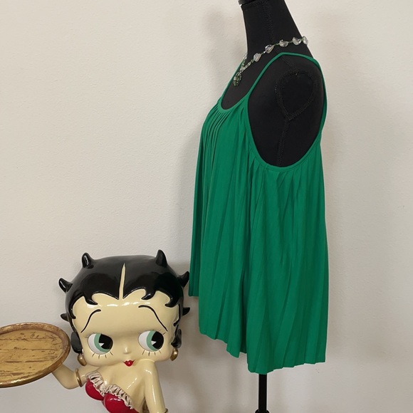 Design History Women’s Summer Top Size M - Picture 2 of 3